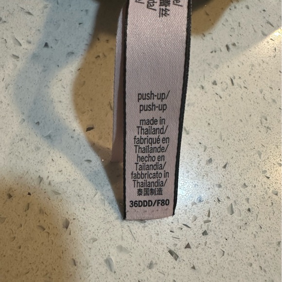 VS 36DDD push up front closure bra - Picture 12 of 15